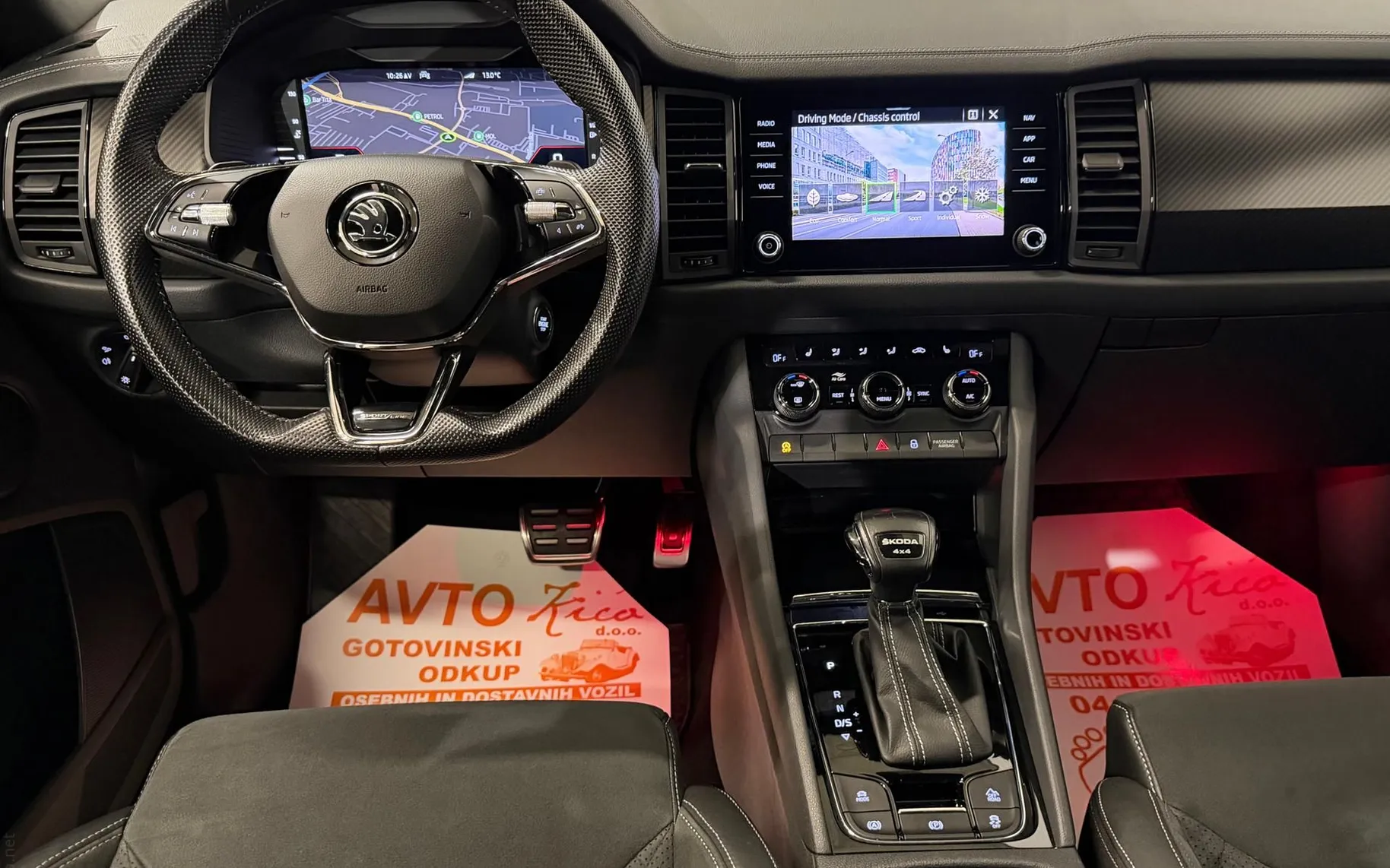 Notranja slika - Škoda Kodiaq - 2.0 TDI-4X4-SPORTLINE-DSG-ACC-VIRTUAL-KAMERA-NAVI - 10