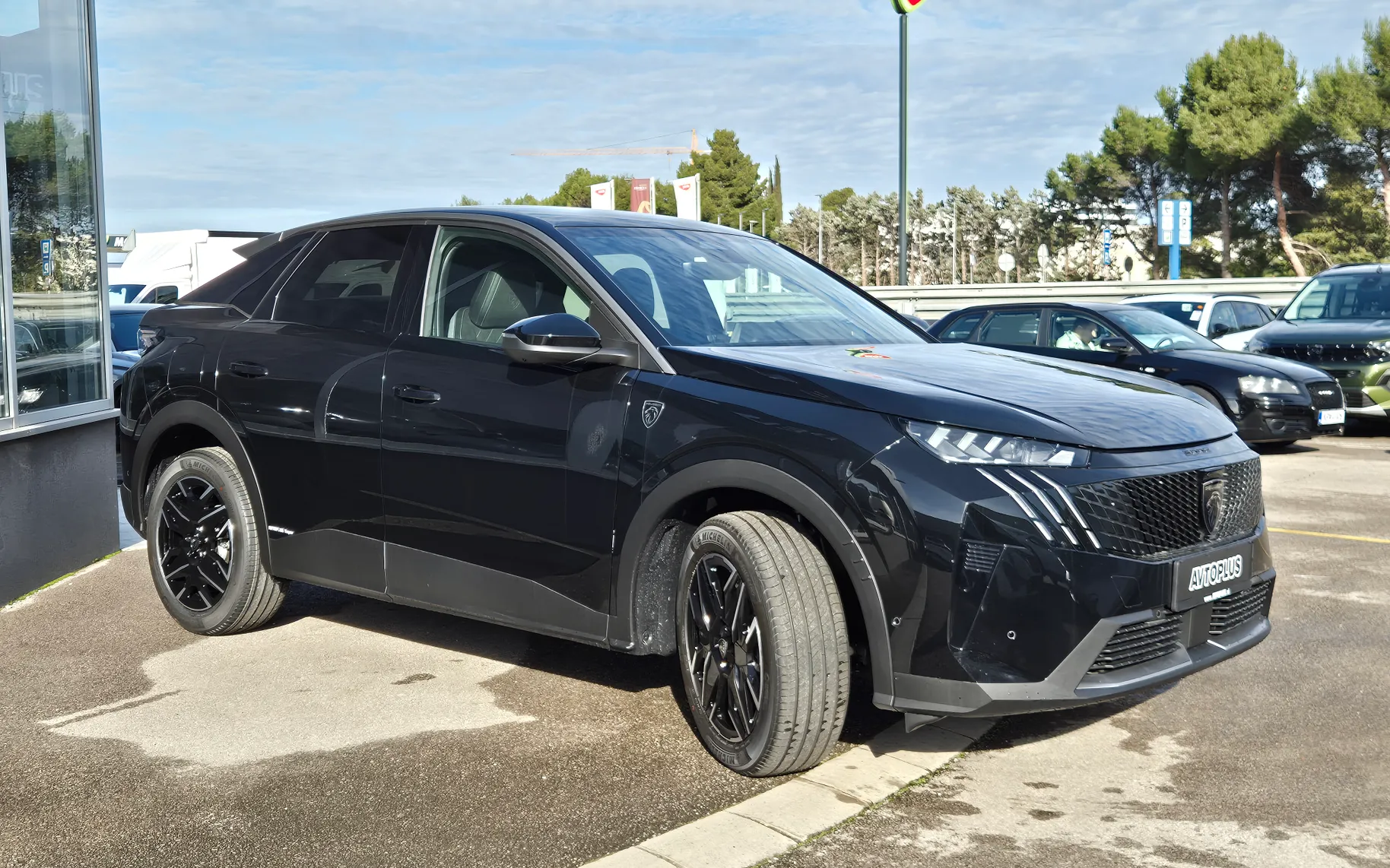 Zunanja slika - Peugeot 3008 - GT HIBRID 145 e-DCT6 €6.4 - NA ZALOGI - 8