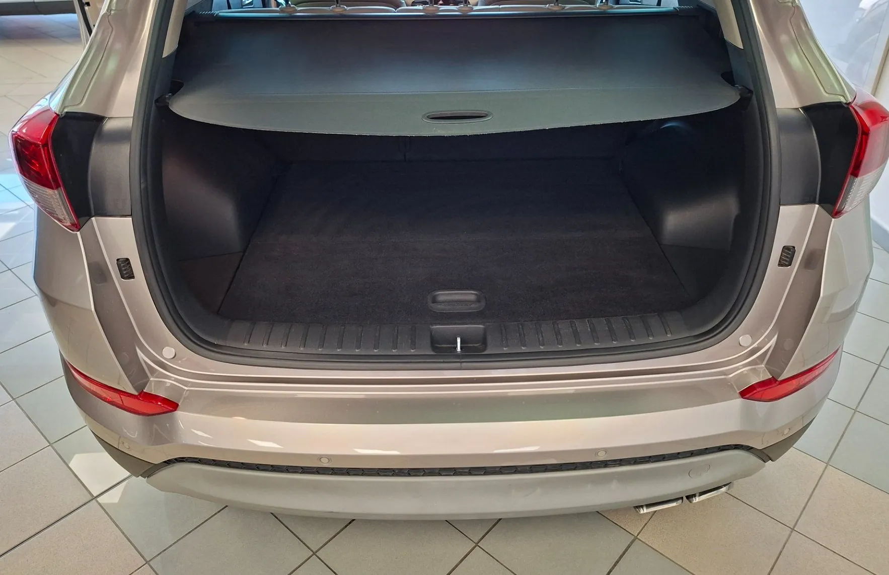 Zunanja slika - Hyundai Tucson - 4WD 1.6 T-GDI Impression-1.LAST.-SLO-LED-NAVI-KAME - 17