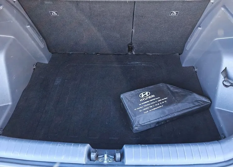 Zunanja slika - Hyundai Bayon - 1.0 T-GDI 100 STYLE 1 lastnik  Avtomatik - 10