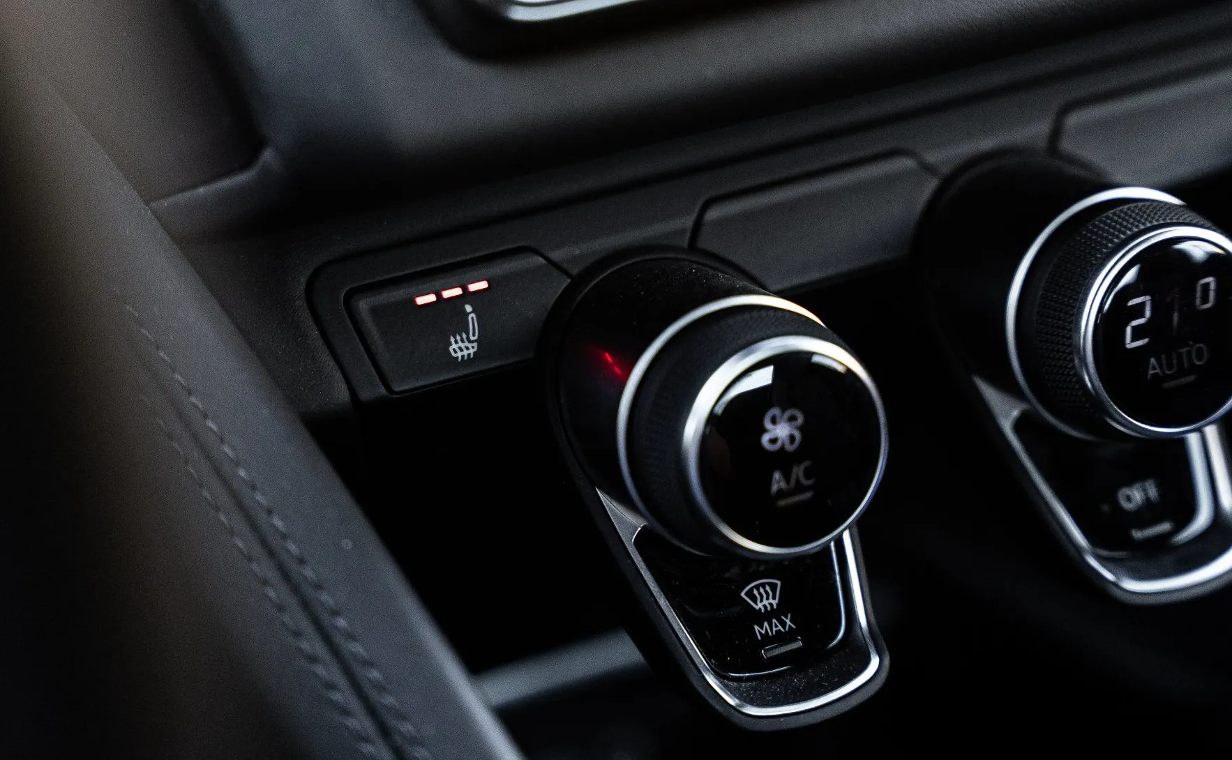 Zunanja slika - Audi R8 - Quattro - Keyless - Ogrevani sedeži - LED - 20col - 13