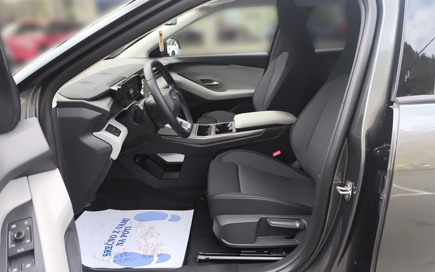 Zunanja slika - Ford Explorer - EV STYLE 170PS 52KWH RWD-NA ZALOGI-DOBAVA TAKOJ - 9