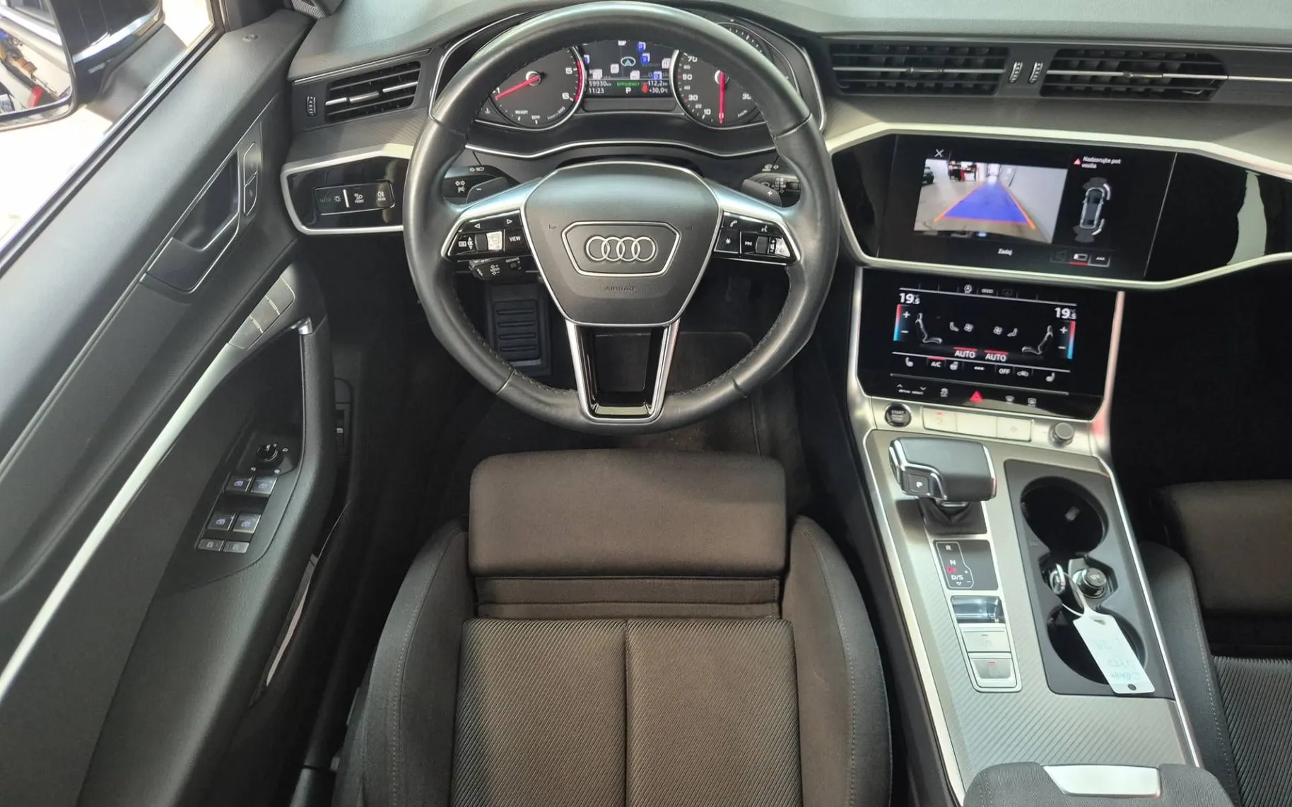 Notranja slika - Audi A6 - 40 TDI S tronic - 7