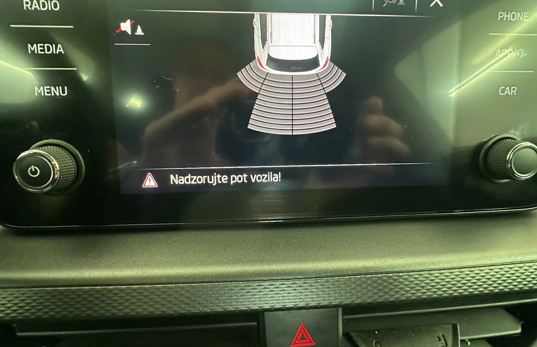 Zunanja slika - Škoda Kamiq - 1.0 TSI Ambition 70 kW SAMO 51.000 KM - 13