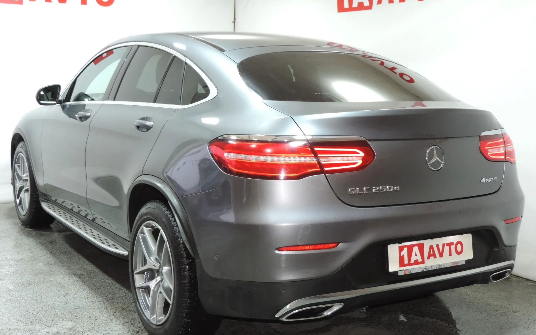 Zunanja slika - Mercedes-Benz GLC Coupe - GLC 250 d 4MATIC AMG LINE ZRAČNO-360  KAMERE... - 7