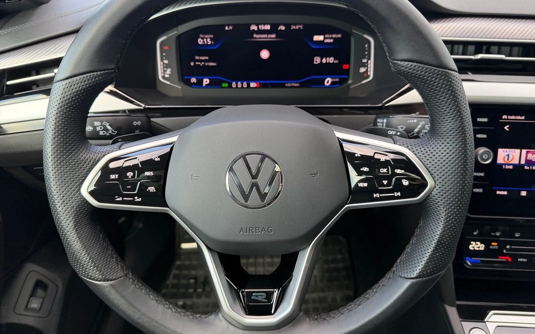 Notranja slika - Volkswagen Arteon Shooting Brake - Arteon SB 2.0 TDI BMT R-Line DSG-SLO-Panorama-DCC - 8