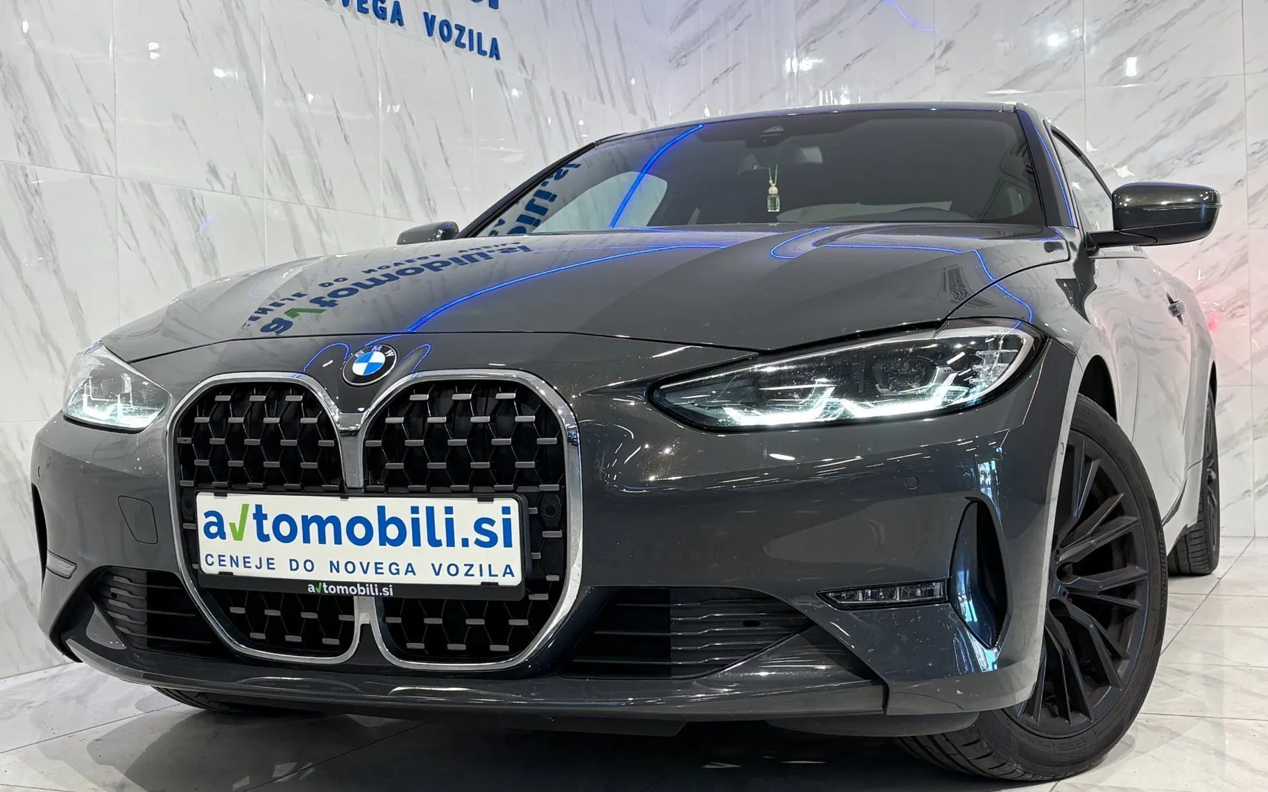 Zunanja slika - BMW serija 4 Coupe: - 420i Coupe - Kamera - Memory - Gretje - PDC - 3