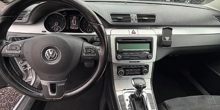Zunanja slika - VW Passat - Variant 2.0 TDI DPF Edition DSG CR - 11
