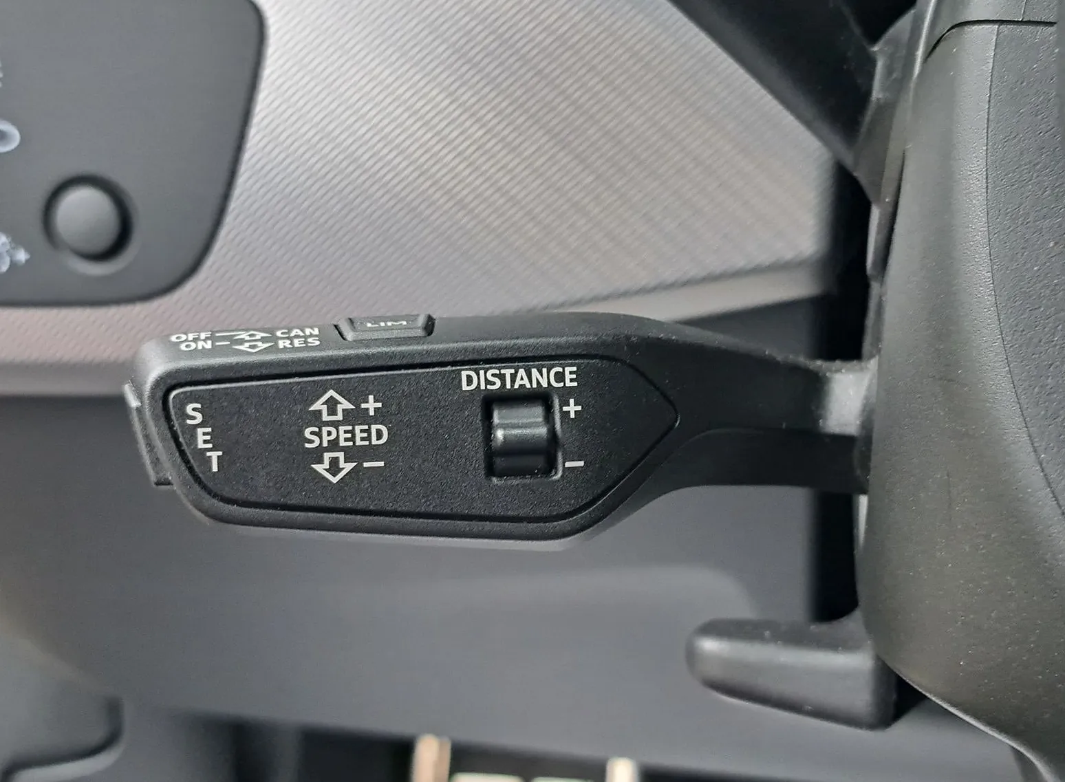 Zunanja slika - Audi A4 - Avant 40 TDI quattro Stronic 3X S line +1 LETO JAMSTVA - 15