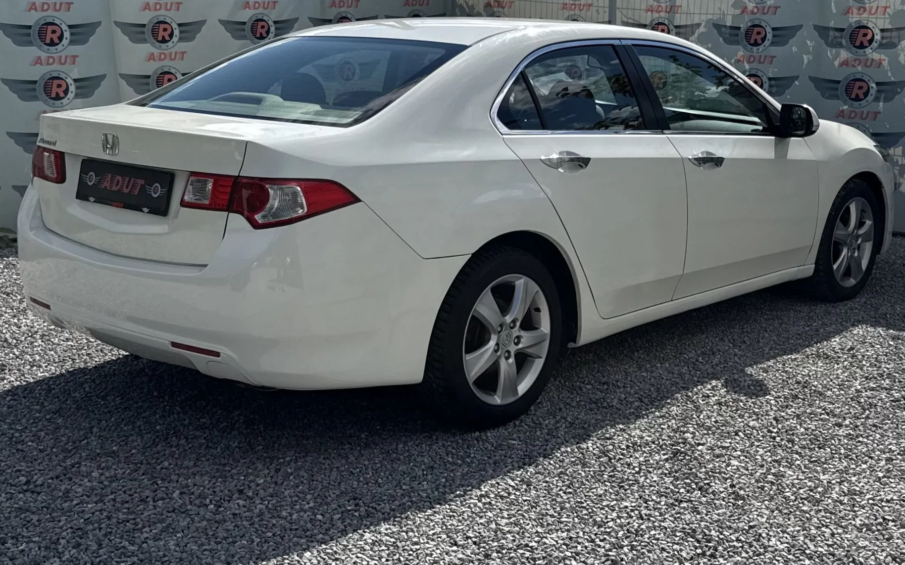 Zunanja slika - Honda Accord - 2.2 i-DTEC Executive SLO - 6
