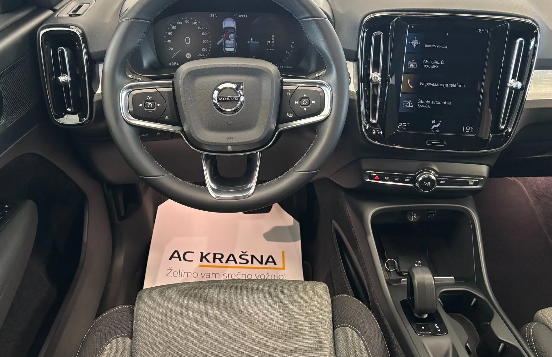 Zunanja slika - Volvo XC40 - T5 Recharge Twin Engine Core Avt. - 11