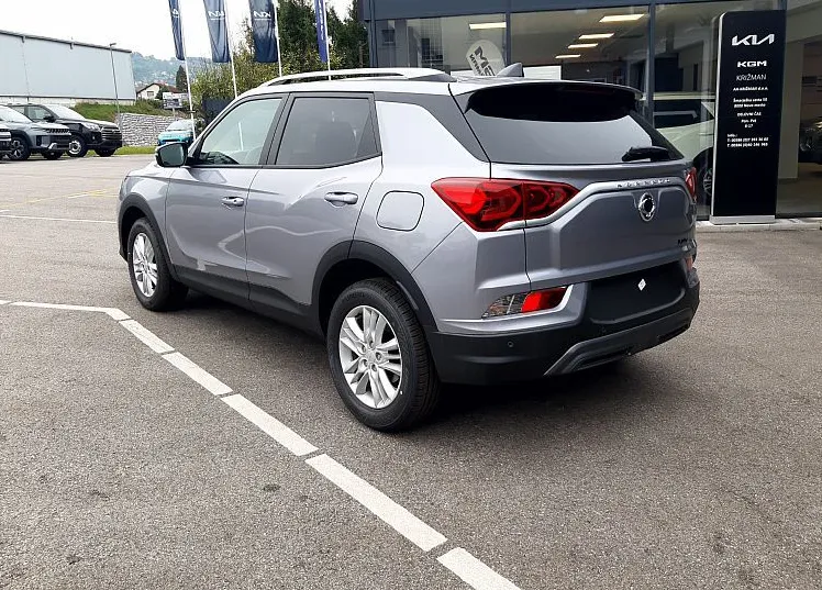 Zunanja slika - SsangYong Korando - 1.5 T-Gdi Smart + A T - 4