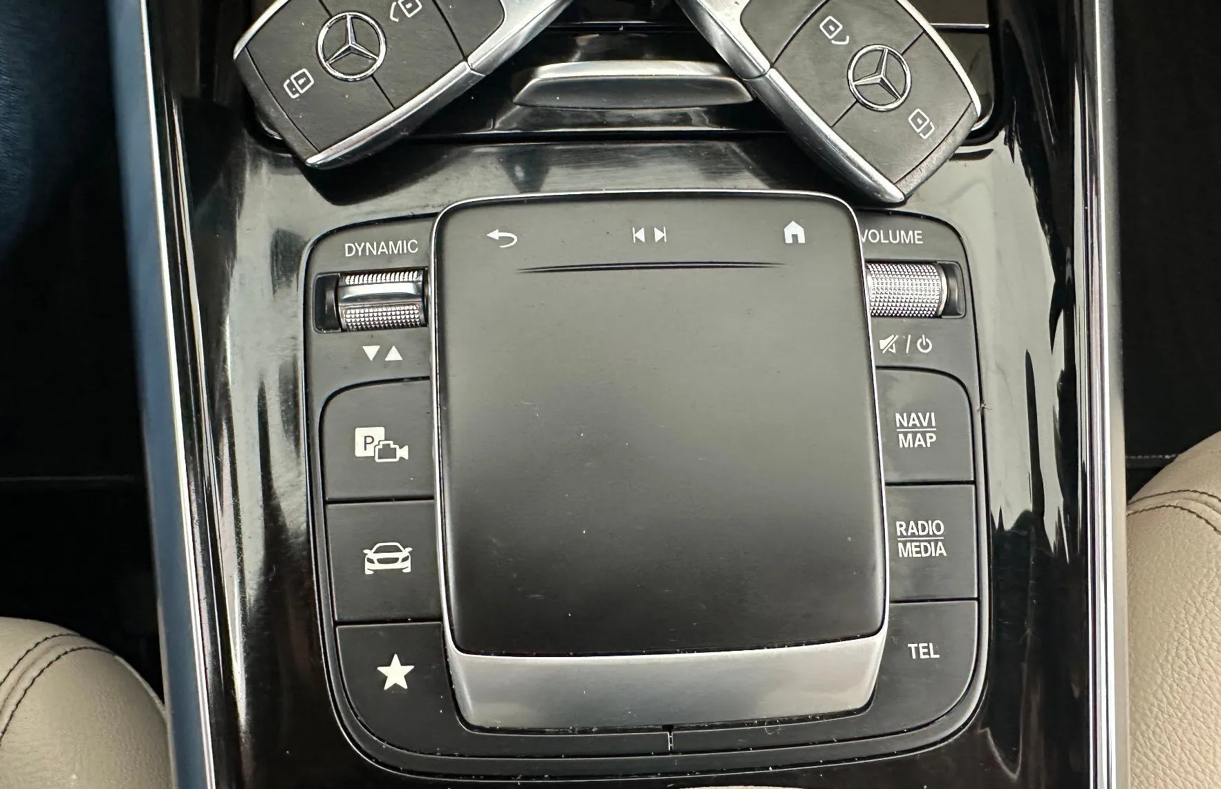 Zunanja slika - Mercedes-Benz GLA-Razred - 250 e Avt.KAMERA.NAVI.ACC.LED.USNJE.SAMO 49.000 KM - 4