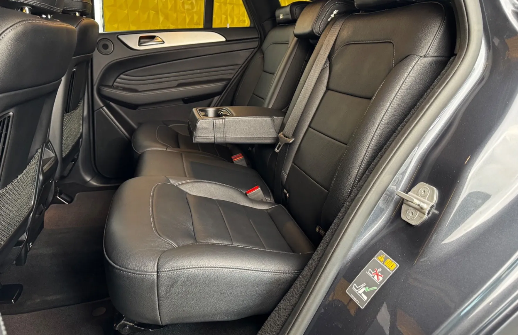Zunanja slika - Mercedes-Benz GLE-Razred - GLE coupe AMG 350d 4MATIC-HLAJENJE-ZRACNO-360-HARMAN - 17
