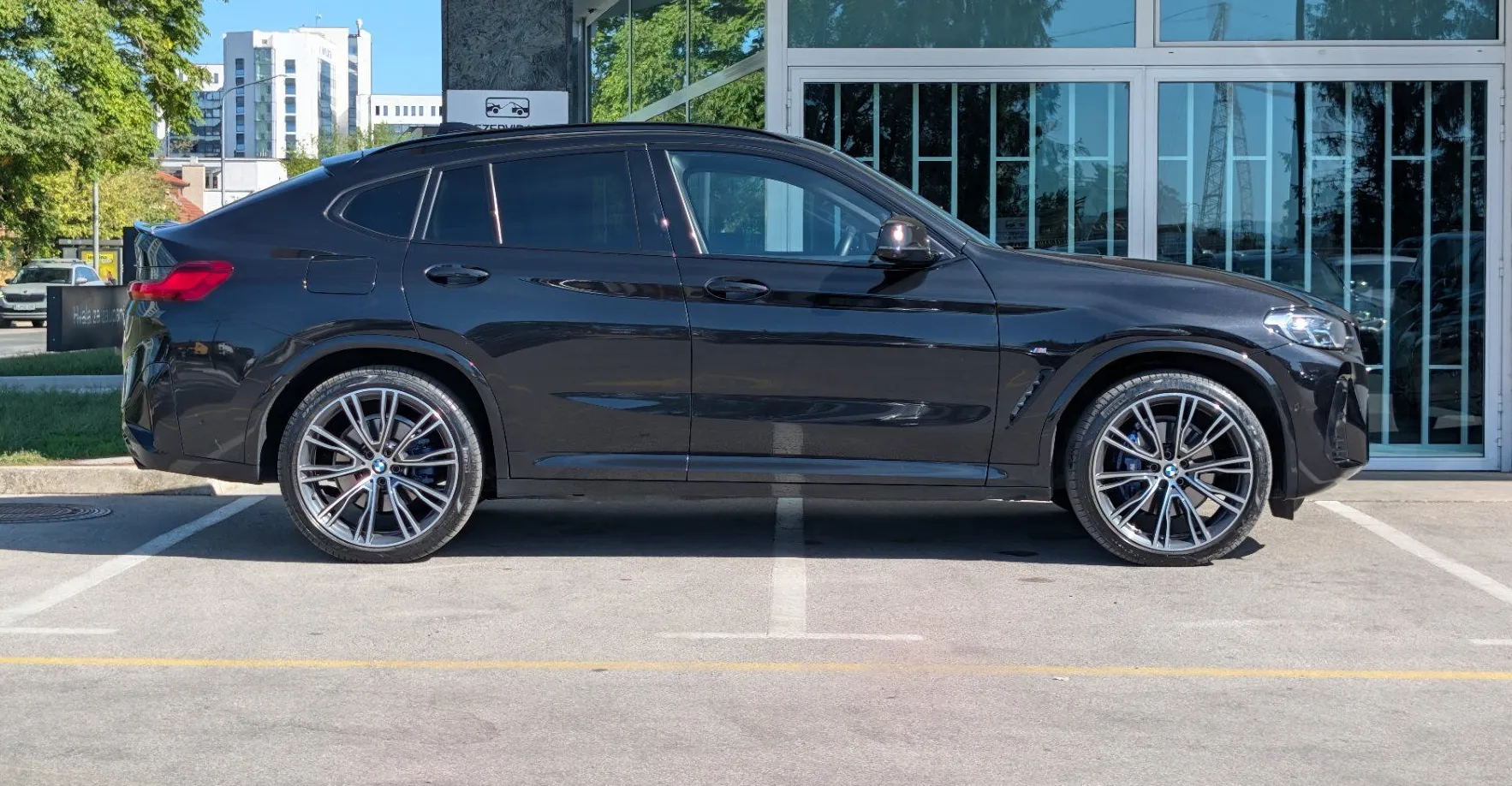 Zunanja slika - BMW X4 - serija : xDrive 30d M Sport laser panorama head-up ambien. - 3