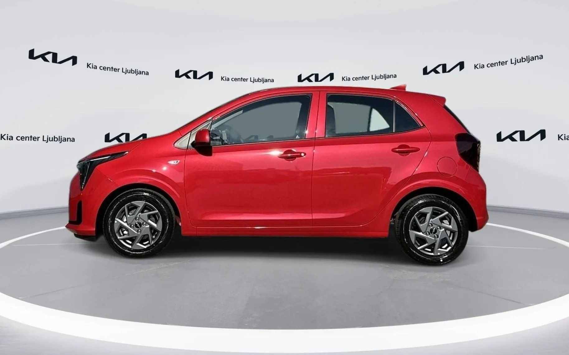 Notranja slika - KIA Picanto - 1.2 MPI Trend MT 2025 - 12