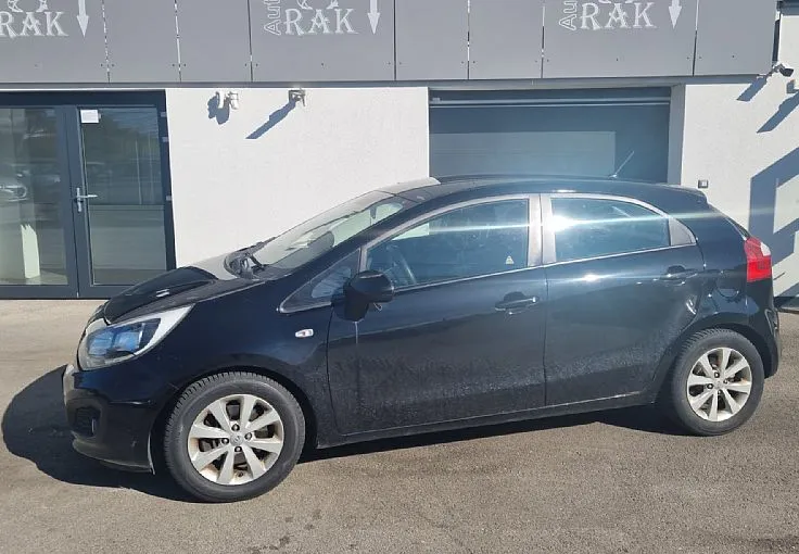 Zunanja slika - KIA Rio - 1.4 EX Urban SERVO KLIMA - 1