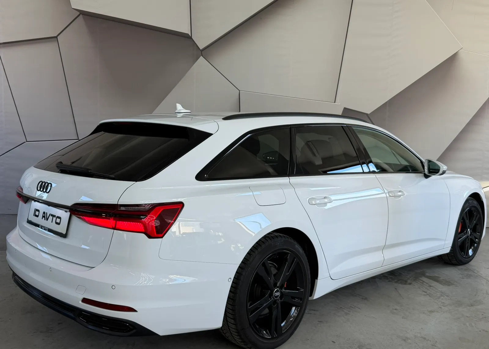 Zunanja slika - Audi A6 - Avant 40 TDI S tronic - 3
