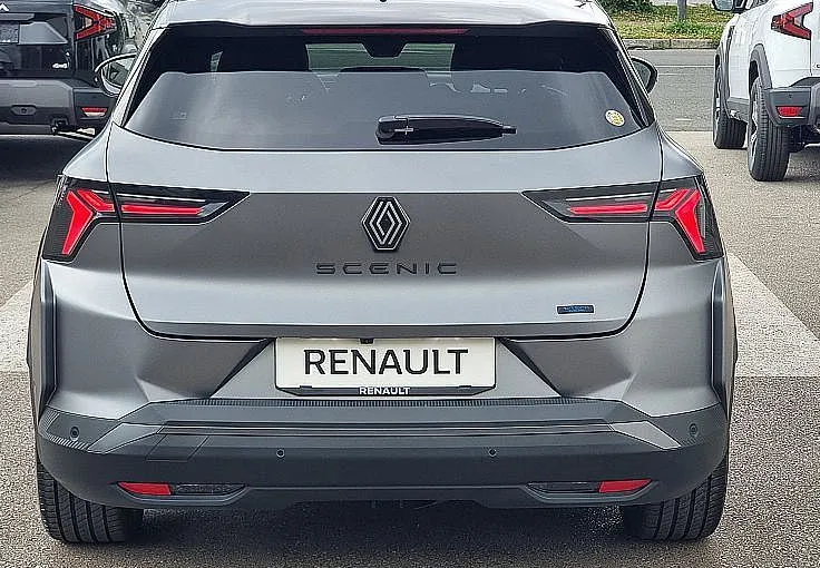Zunanja slika - Renault Scenic E-tech - Esprit Alpine E-Tech E220 Long Range - 4