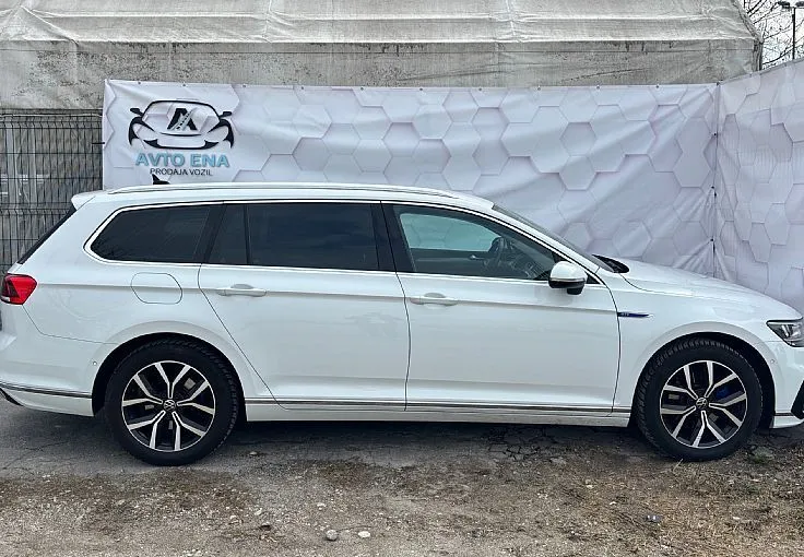 Zunanja slika - Volkswagen Passat - Variant 1.4 TSI GTE DSG - LED - NAVI - ACC - PDC - 7