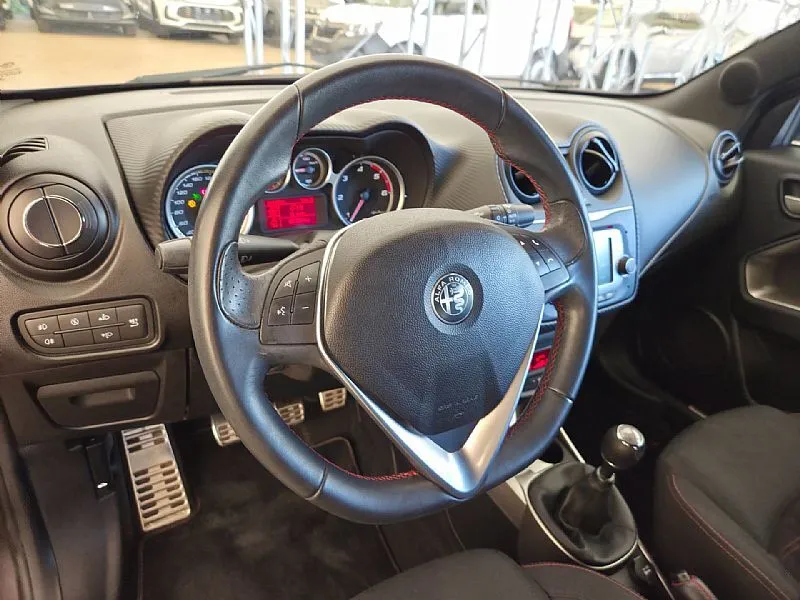 Zunanja slika - Alfa Romeo MiTo - 1.3 JTD Urban - 8