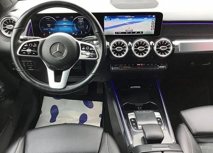 Zunanja slika - Mercedes-Benz GLB-Razred - GLB 200 d URBAN-NAVI-LED-KAMERA - 10