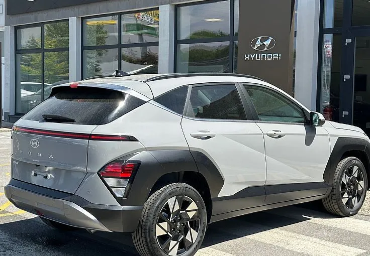 Zunanja slika - Hyundai Kona - 1.6 T-GDI Premium°°18col°°Winter°°ambient°°rg - 4