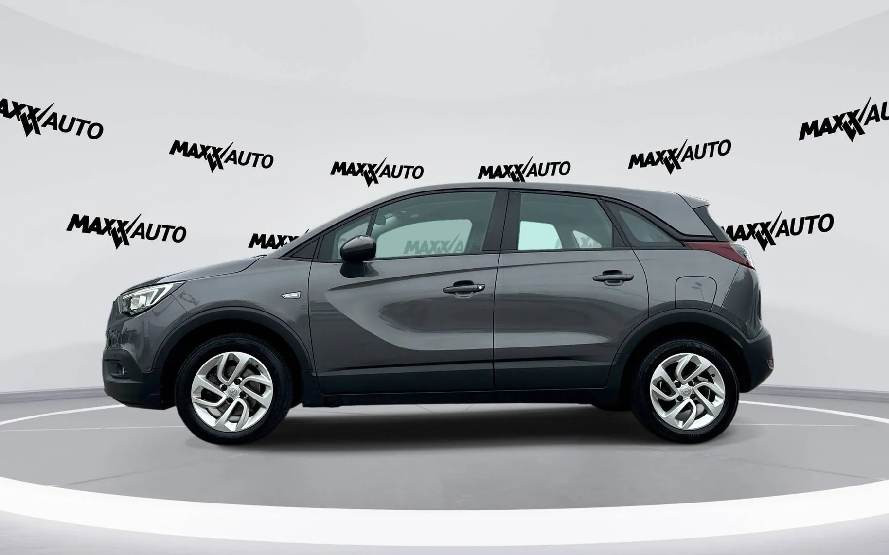 Notranja slika - Opel Crossland X - 1.2 Turbo ENJOY - 8