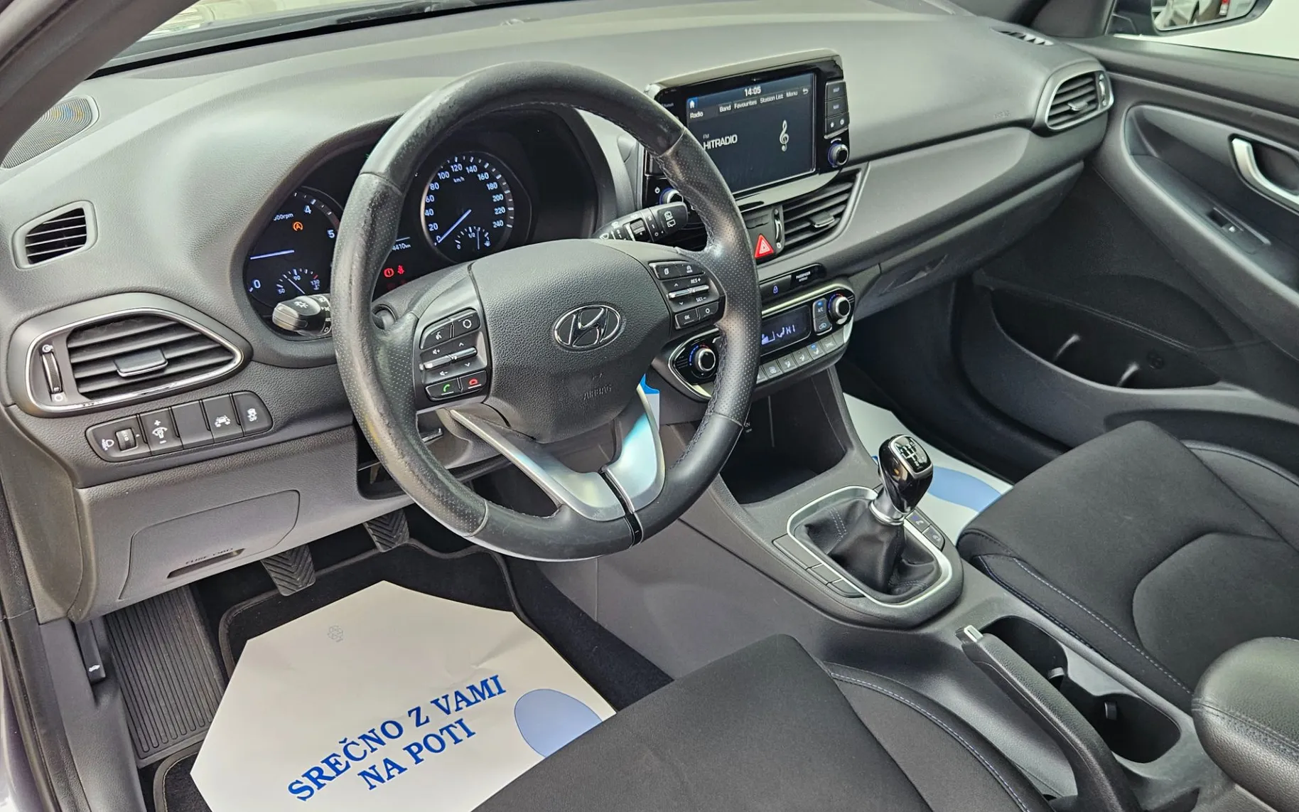 Zunanja slika - Hyundai i30 - 1.6 CRDi 110 Style, 1.LAST, SLOVENSKI - 13