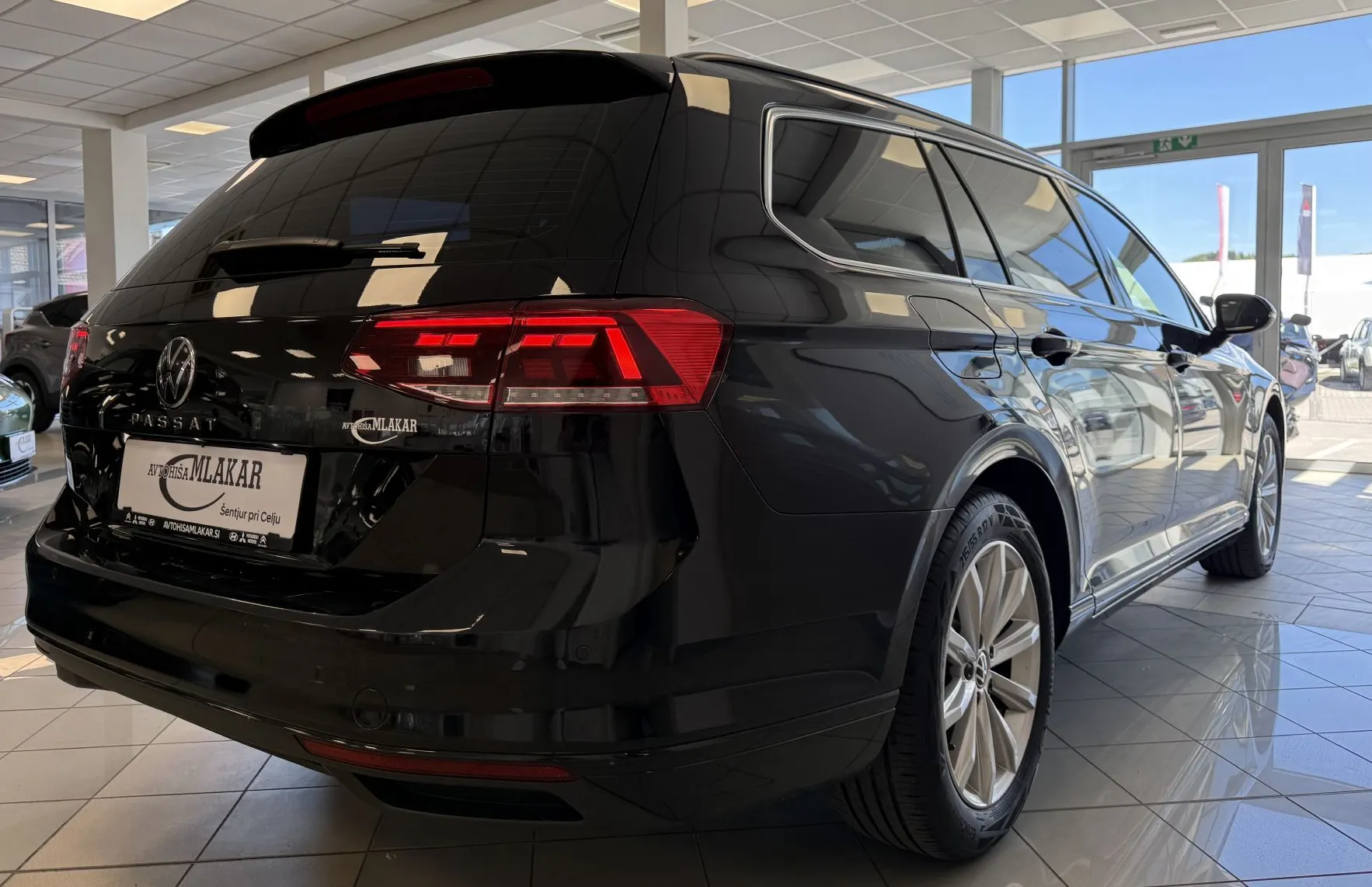 Zunanja slika - VW Passat - Variant 1.5 TSI BMT Elegance -DSG-VIRTUAL-ACC-KAMERA-LED - 6