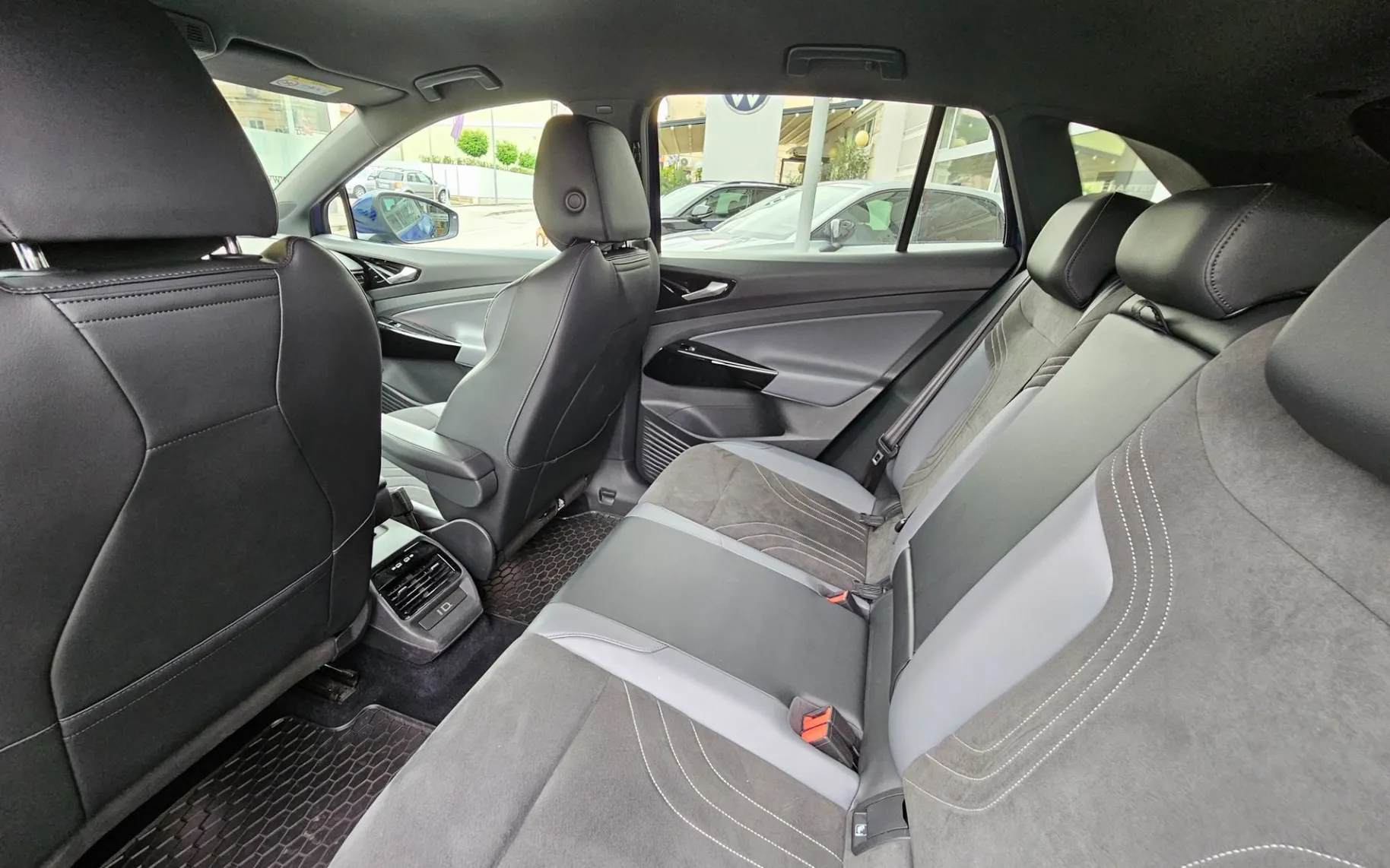 Zunanja slika - Volkswagen ID.4 - Pro Performance  77 kWh - 7
