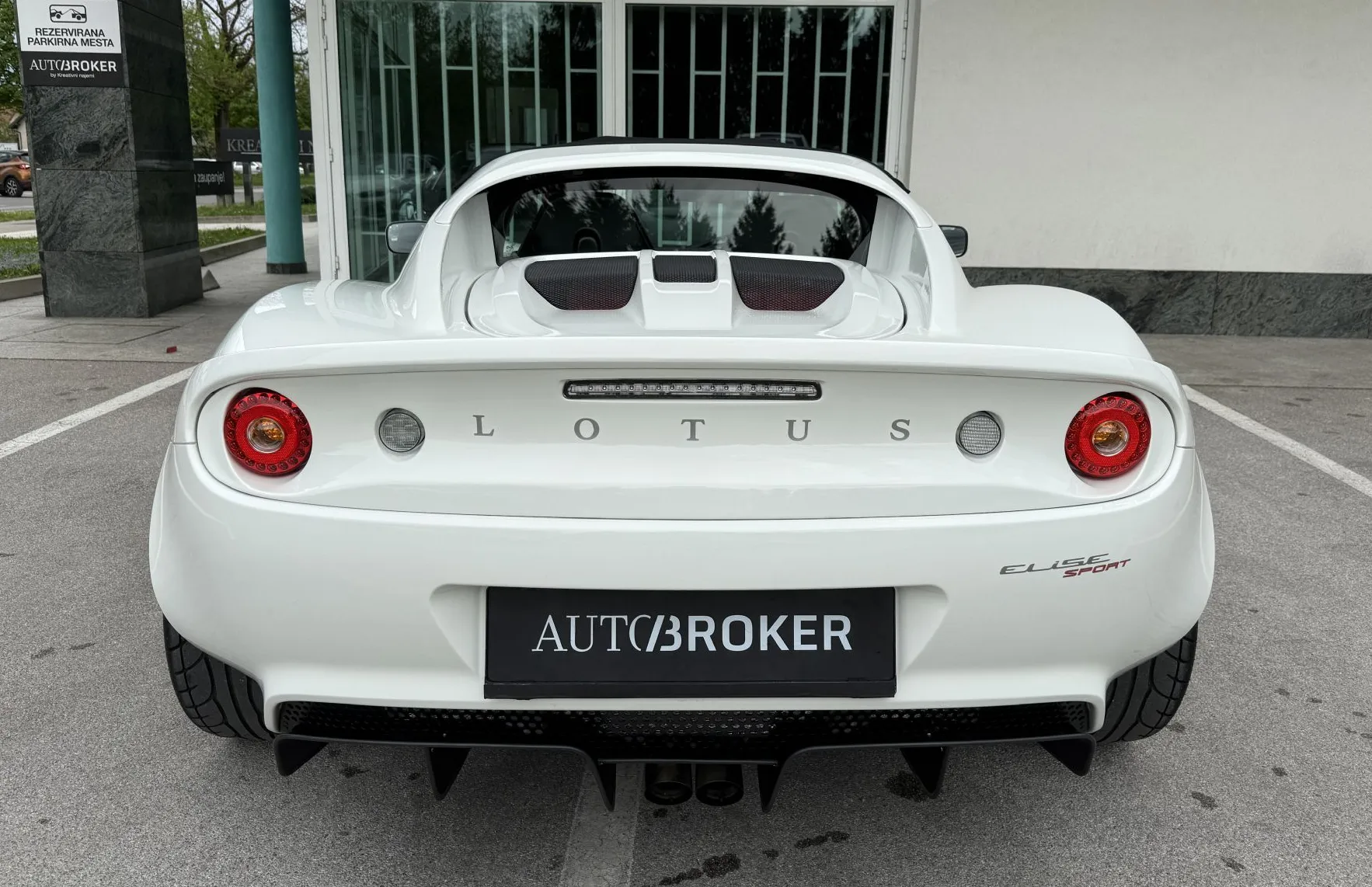 Zunanja slika - Lotus Elise - Sport 1.6 atmosferski motor zelo lahek - 6