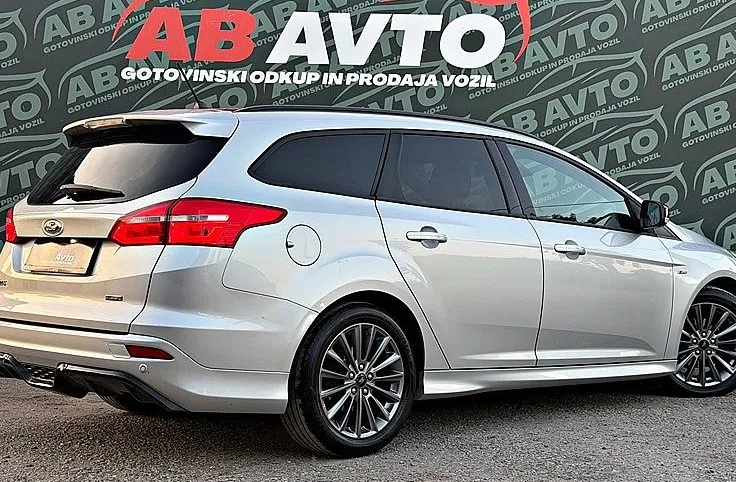 Zunanja slika - Ford Focus - Karavan 1.0 EcoBoost ST-Line Avt.NAVI+2ZONE+BT+TOP - 5