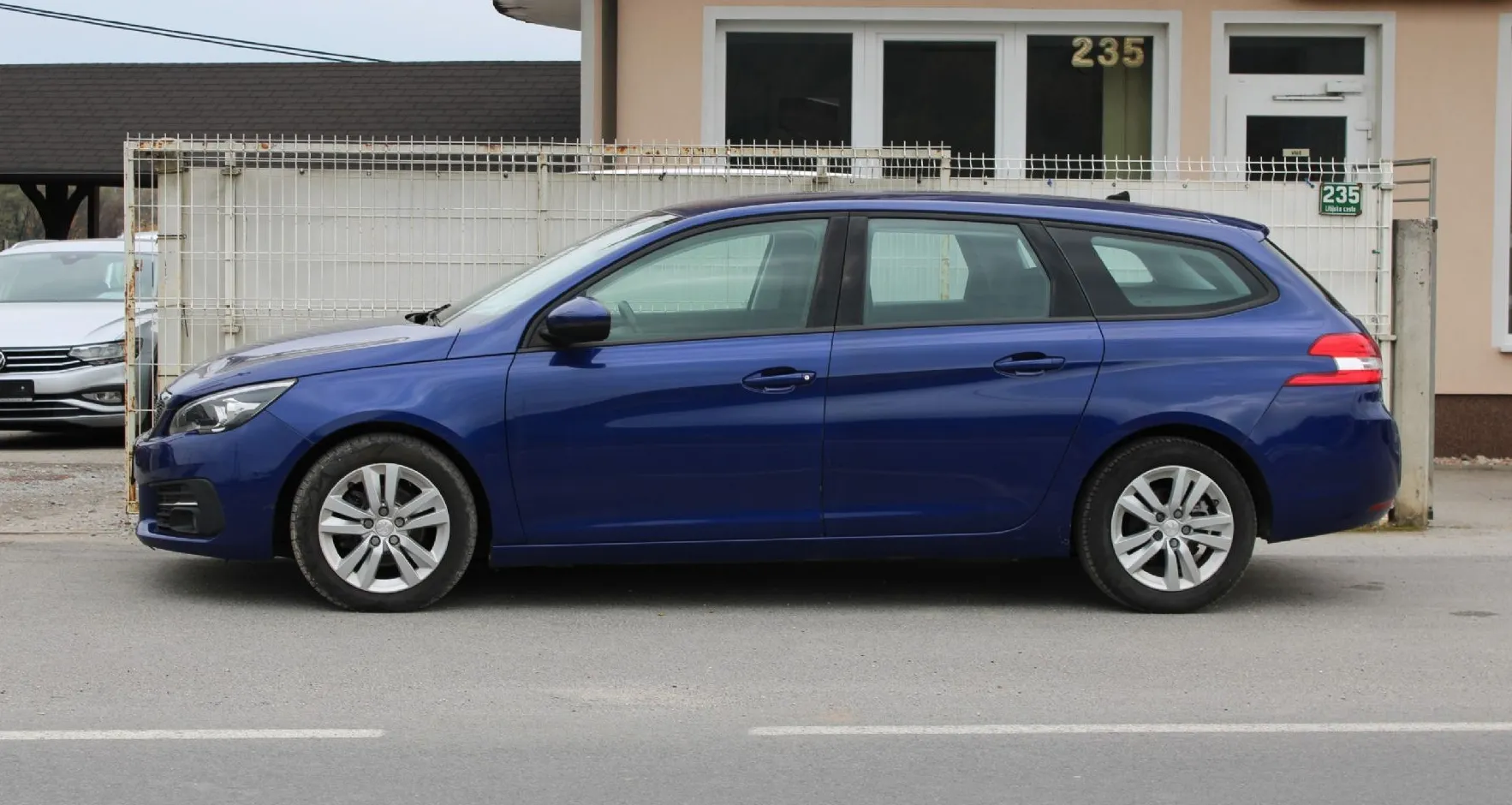 Zunanja slika - Peugeot 308 - 1.5 BlueHDi 100 STT ACTIVE PACK ALU NAVI-LED-PDC - 9