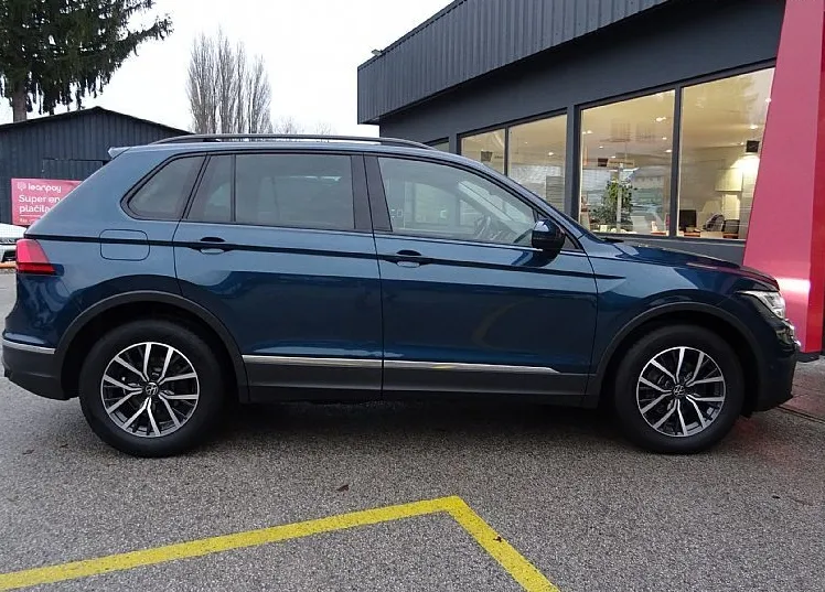 Zunanja slika - VW Tiguan - 2.0 TDI DSG Life 150KM - NAVI- LED - MAX ASIST- - 3