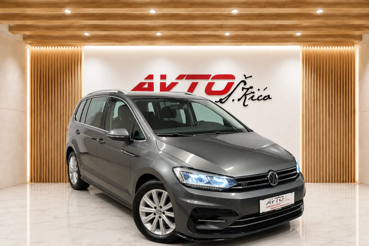 Zunanja slika - Volkswagen Touran - 2.0 TDI-R-LINE-DSG-LED-KAMERA-NAVI-PDC-RADAR TEM - 2