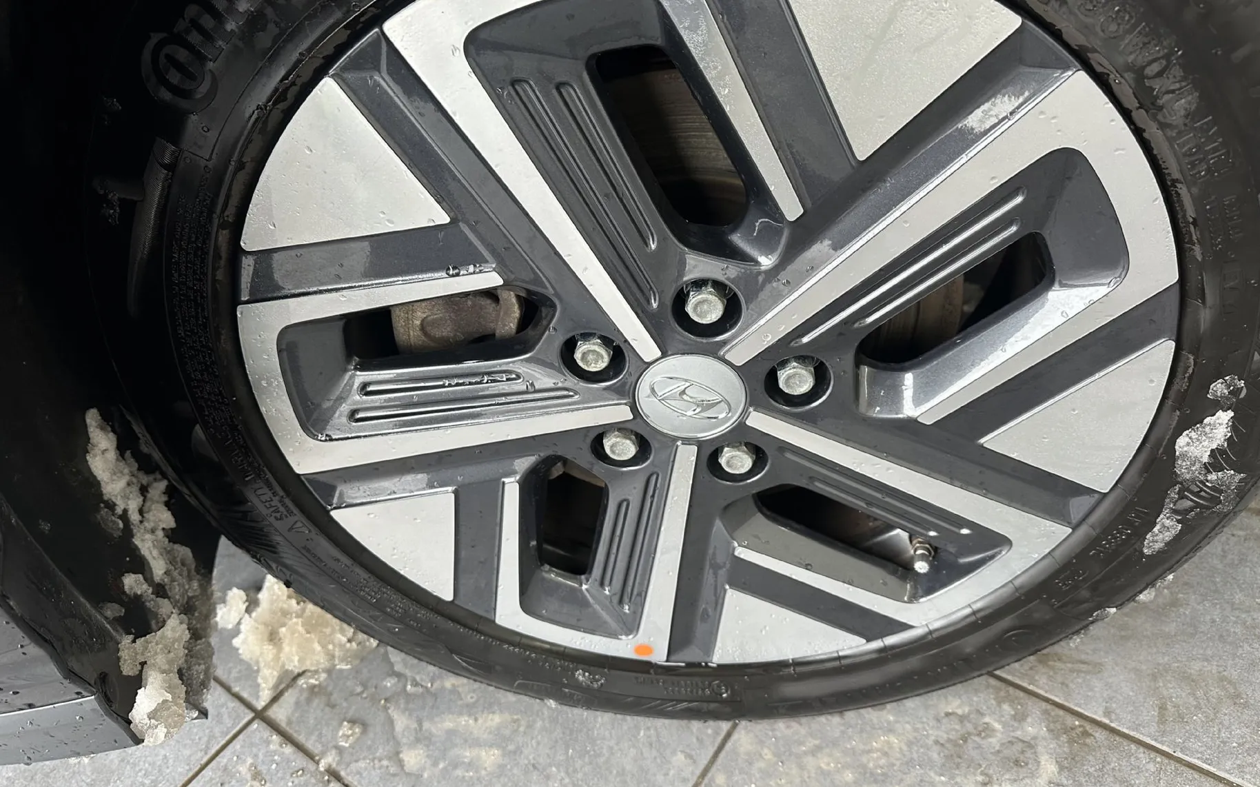 Zunanja slika - Hyundai Kona - 64 KWh Style+4ALU.LED.KAMERA.NAVI.ACC.KLJUKA.TOP - 4