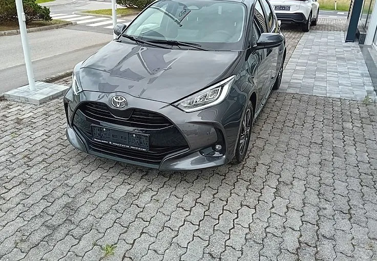 Zunanja slika - Toyota Yaris - 1.5 VVT-i hibrid Sol ASSIST 85kW - 1