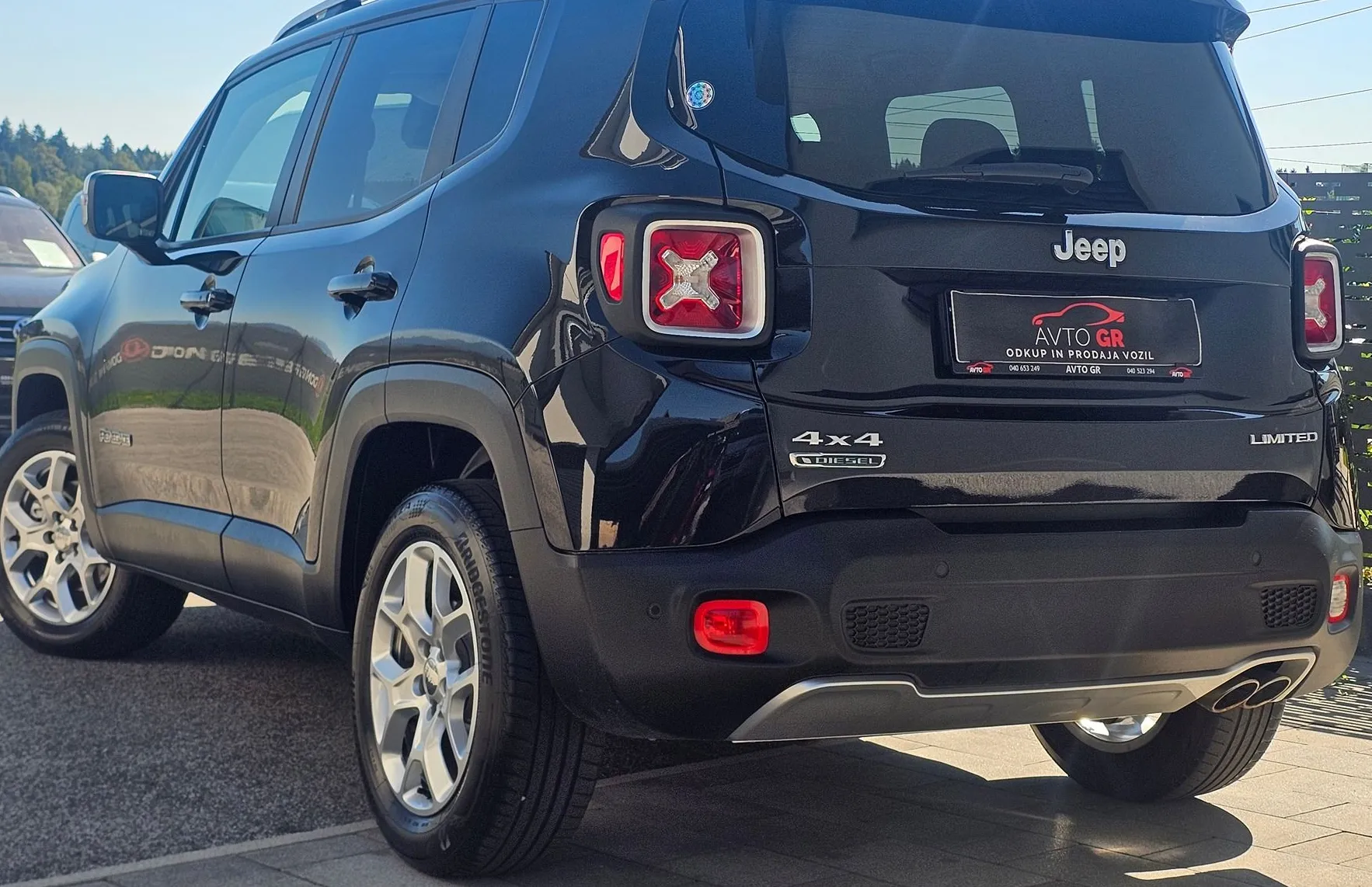 Zunanja slika - Jeep Renegade - AWD 2.0 MultiJet Limited Avt.-Le 99.000km- ODLIČEN - 8