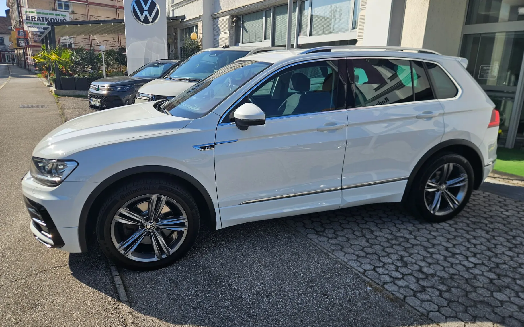 Zunanja slika - Volkswagen Tiguan - 4motion 2.0 TDI Highline DSG - 5