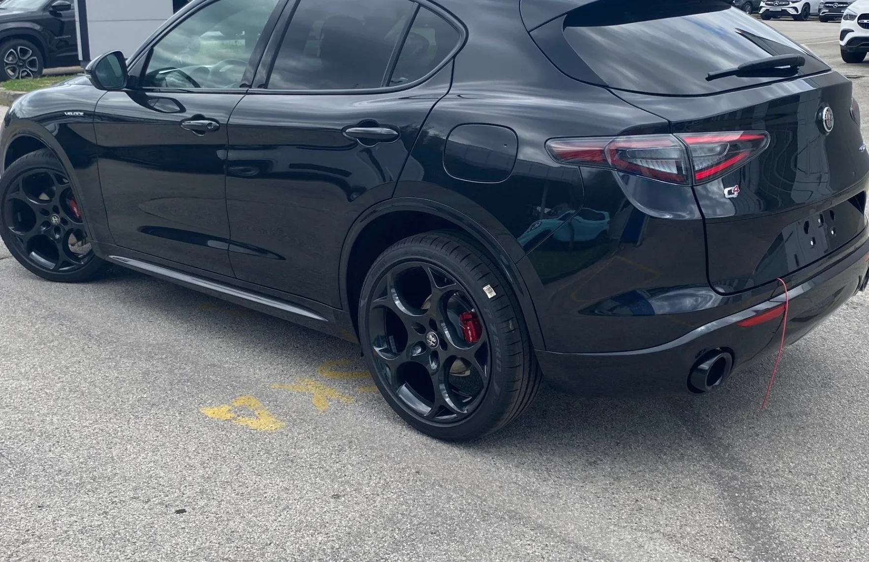 Zunanja slika - Alfa Romeo Stelvio - Q4 2.2 Multijet 210 Veloce Avt. - 3