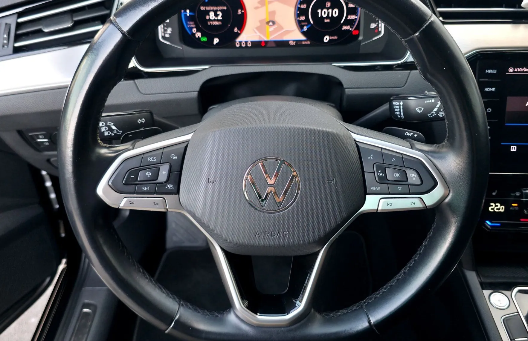 Zunanja slika - Volkswagen Passat - Variant 2.0TDI Elegance DSG LED•ACC•VIRTUAL•GRETJE•17C• - 8