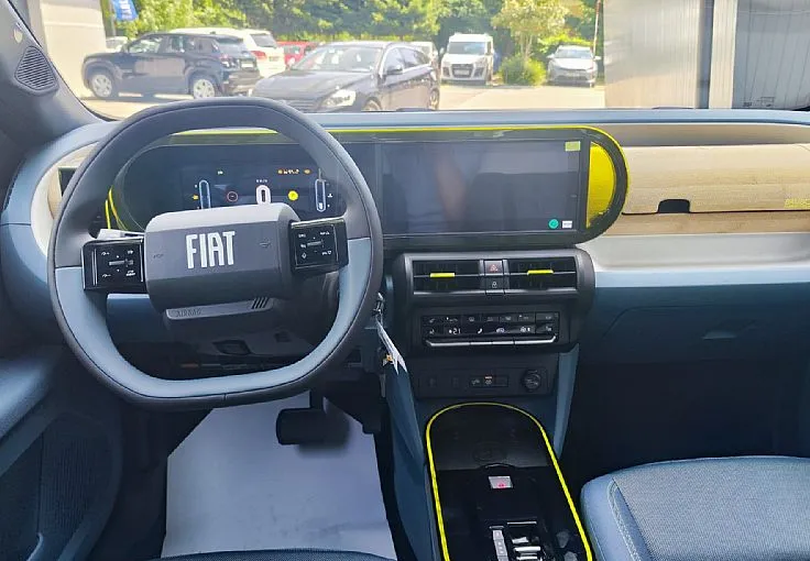 Zunanja slika - Fiat Grande Panda - 1.2 T-Gen3 110 AT 6 La Prima - 4