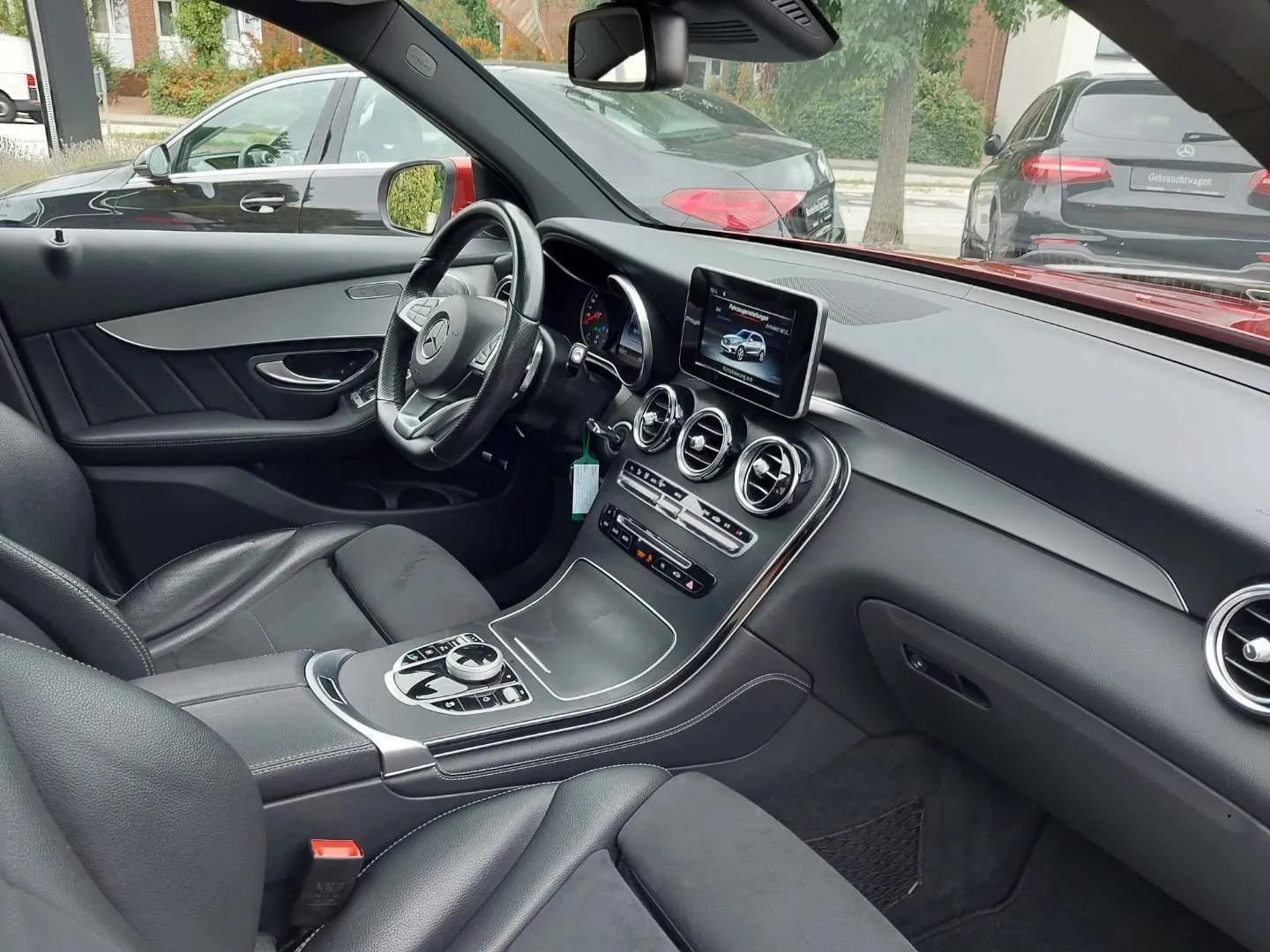 Zunanja slika - Mercedes-Benz GLC-Razred - 220 d 4MATIC AMG Line Avt.NEMŠKI.KAMERA.PANORAMA - 19