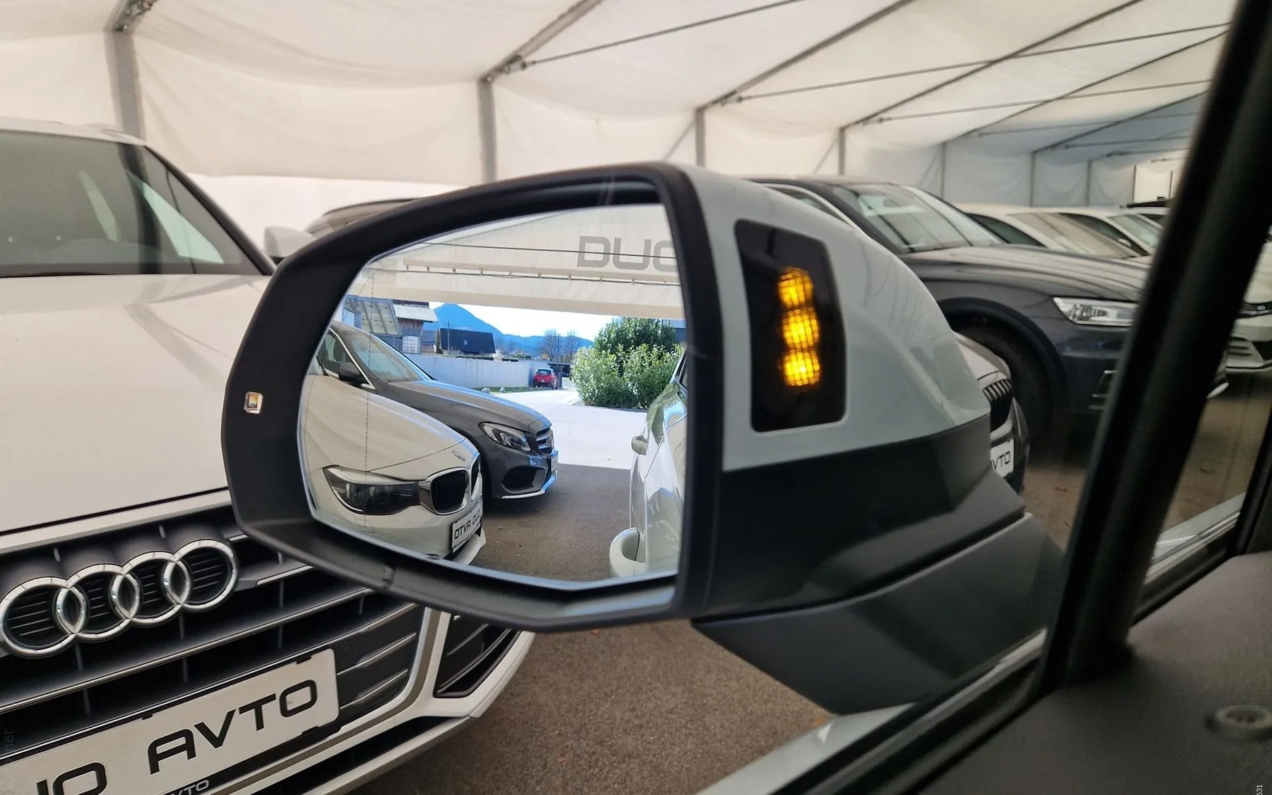Notranja slika - Audi Q7 - 3.0TDI-QUATTRO-3XS LINE-PANORAMA-MATRIX-ACC-ZRAČ - 10