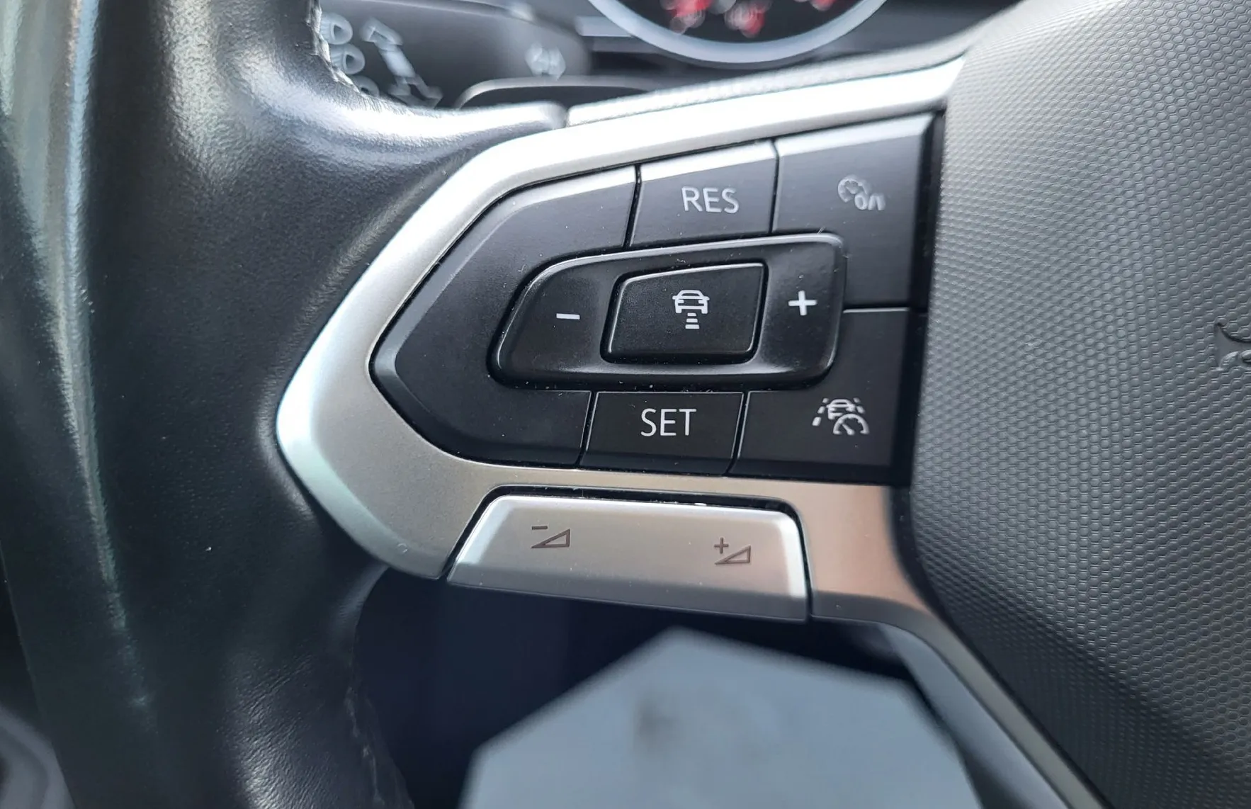 Zunanja slika - Volkswagen Passat - Variant 2.0 TDI AUT slo-1.last-alu-acc-navi-led-radar-pdc- - 10