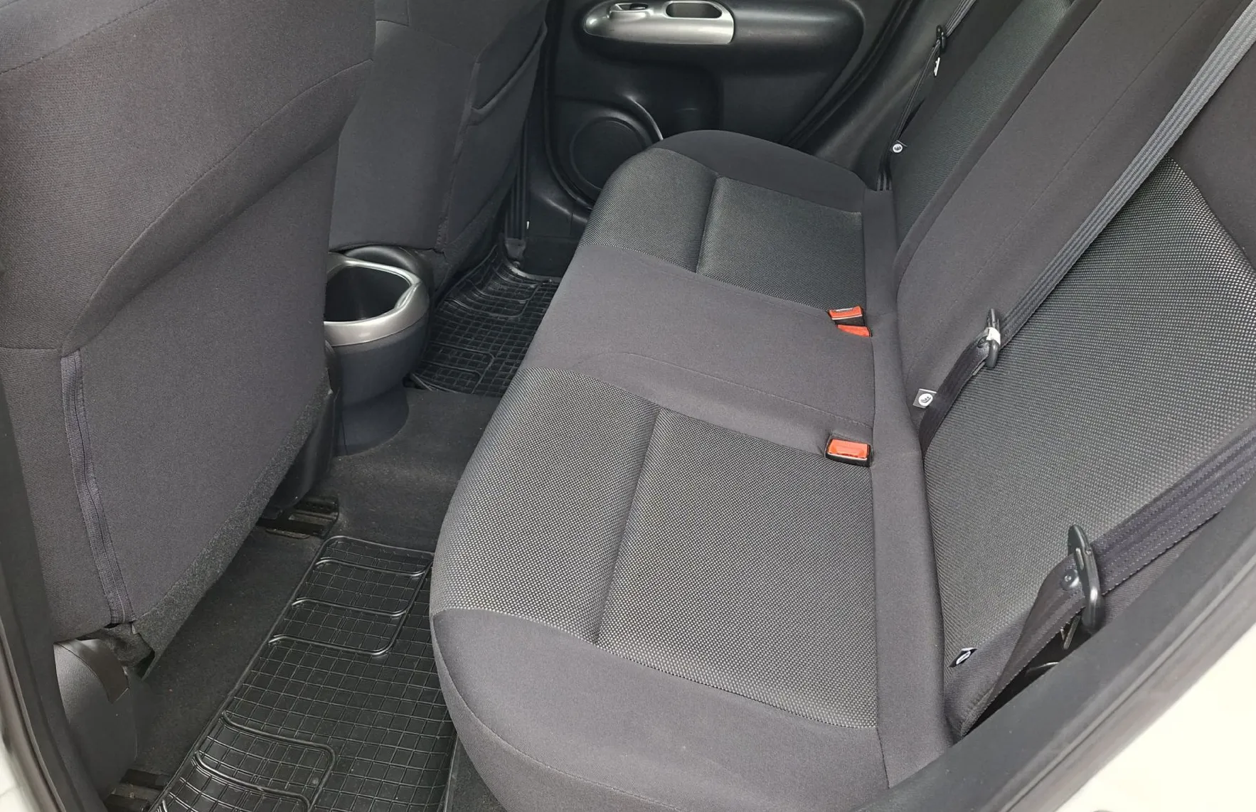 Zunanja slika - Nissan Juke - 1.5 DCI PREMIUM - 9