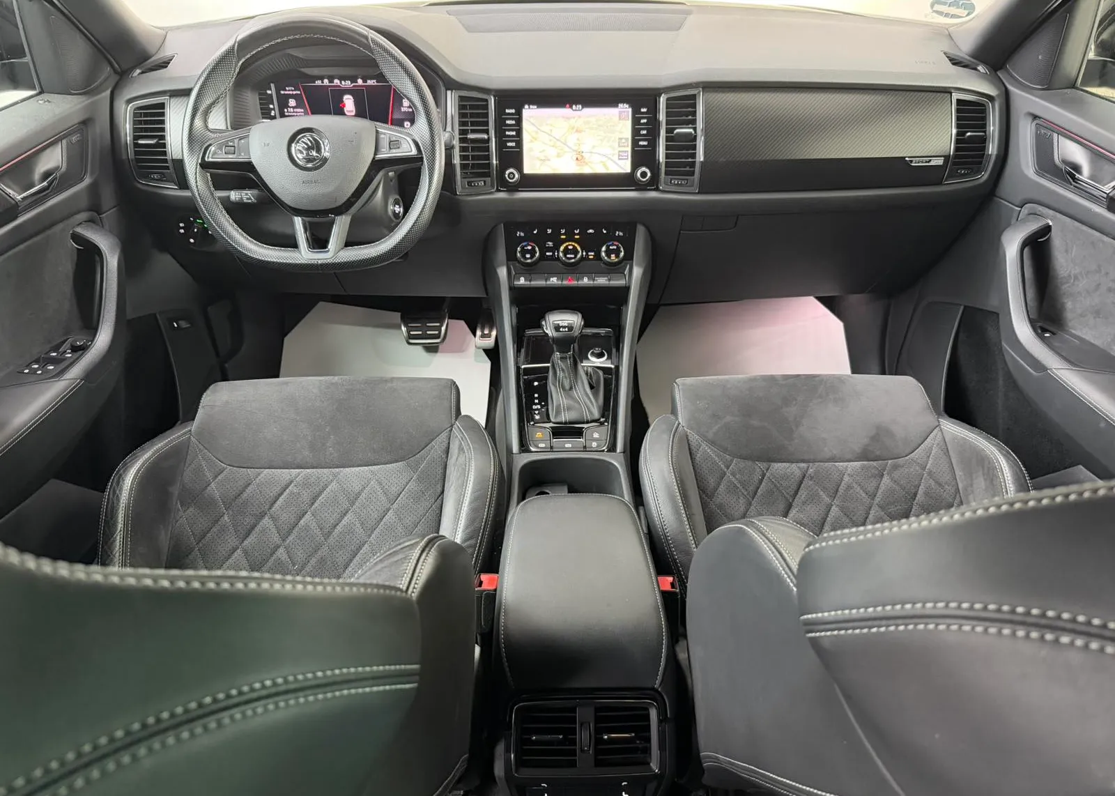 Zunanja slika - Škoda Kodiaq - 4x4 2,0 TDI L&K DSG - 5