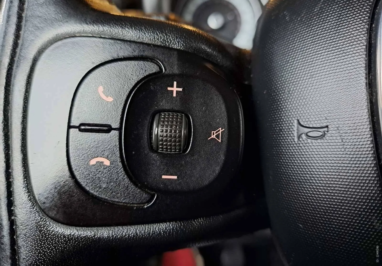 Notranja slika - Fiat 500L - 1.3 Multijet 16v-GARANCIJA-ODLIČEN-KOT NOV... - 12