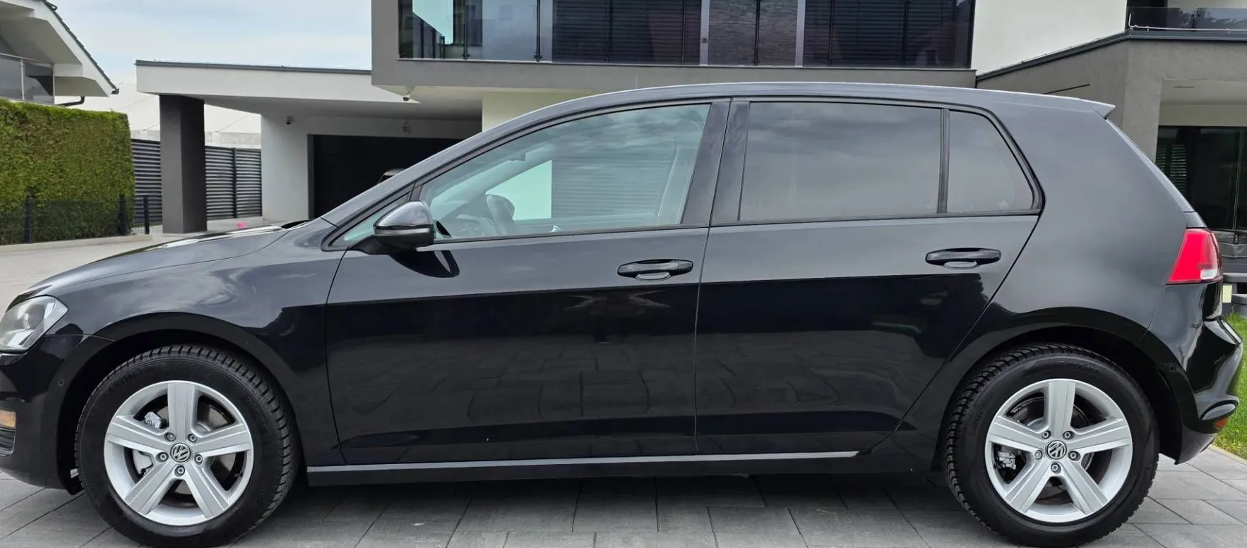 Zunanja slika - VW Golf - 2.0 TDI-HIGHLINE-ACC-SAMOPARKIRANJE-PDC-ODLIČEN - 5